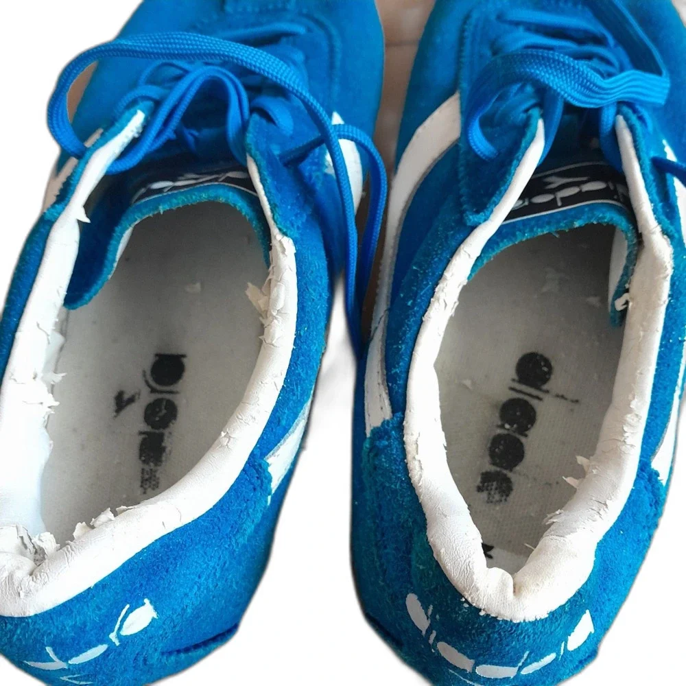 Diadora Blue Men’s Soccer Turf Shoes Synthetic Upper Rubber Outsole Size 8